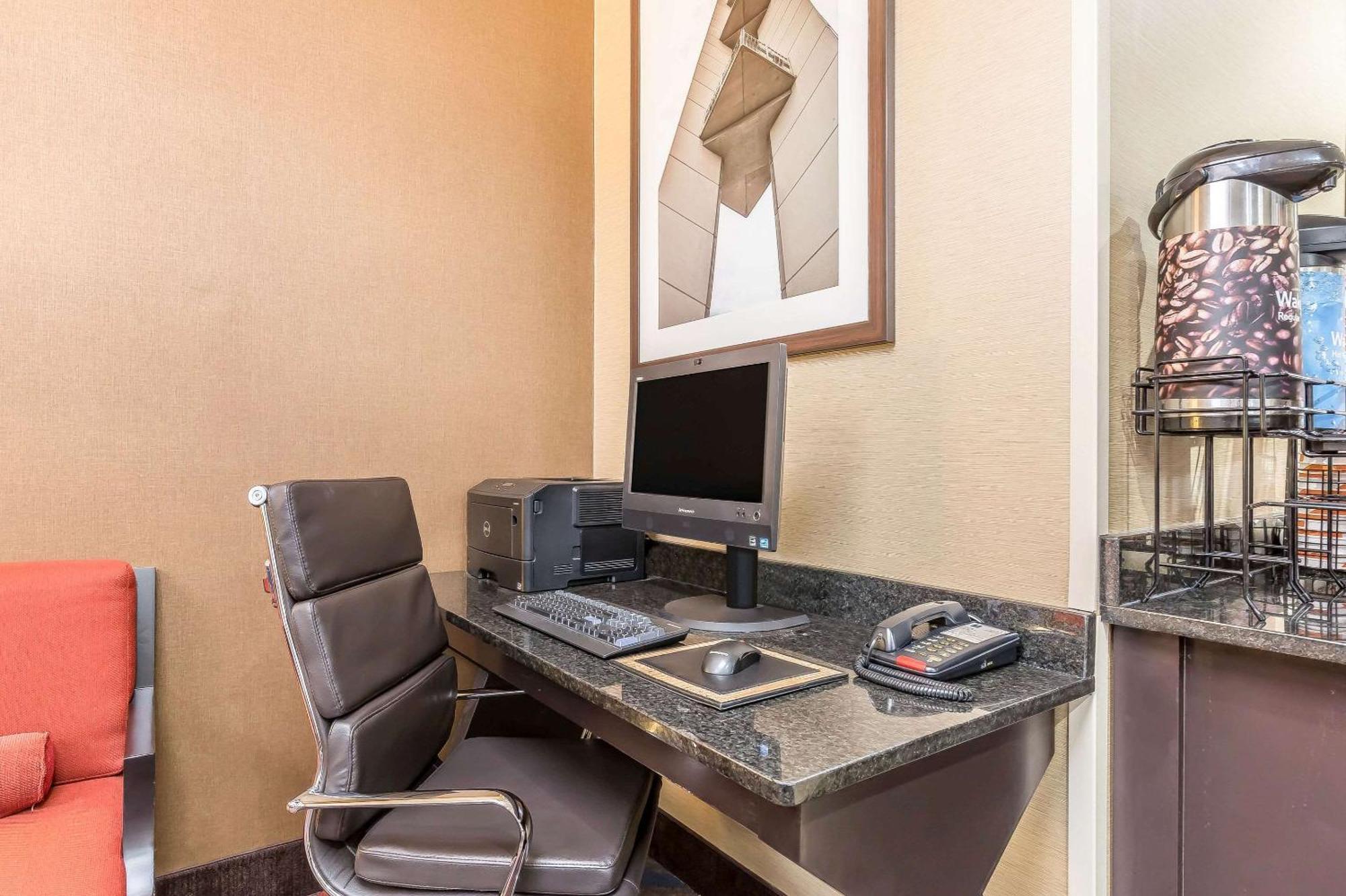Comfort Inn Alton Near I-255 Bagian luar foto