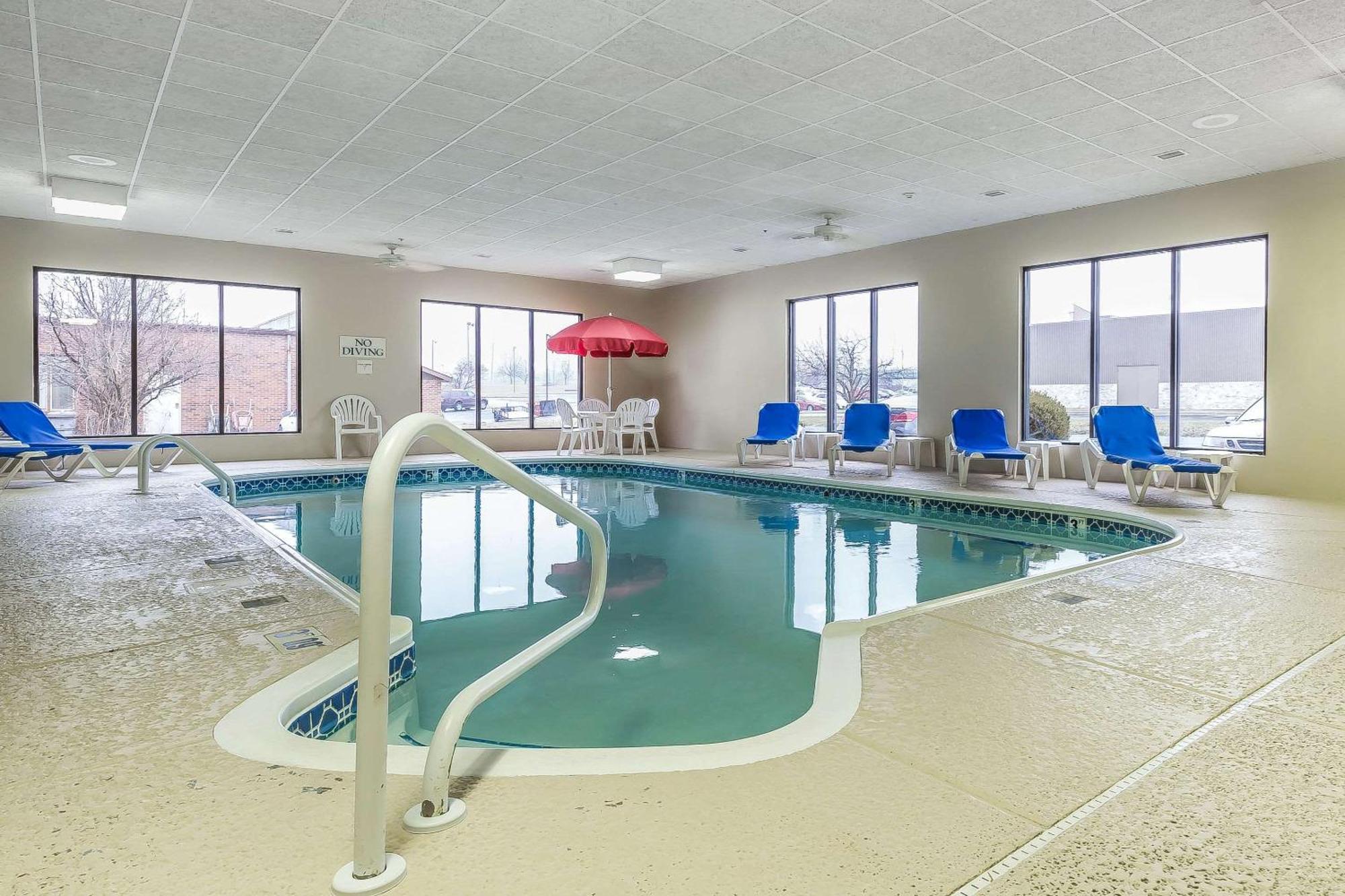 Comfort Inn Alton Near I-255 Bagian luar foto