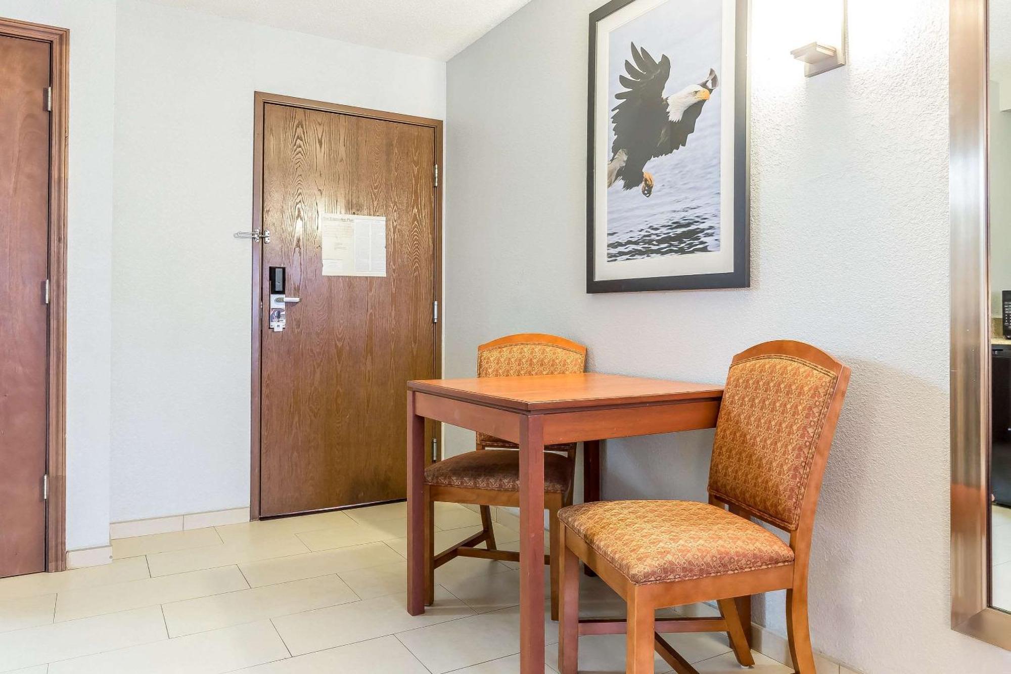 Comfort Inn Alton Near I-255 Bagian luar foto