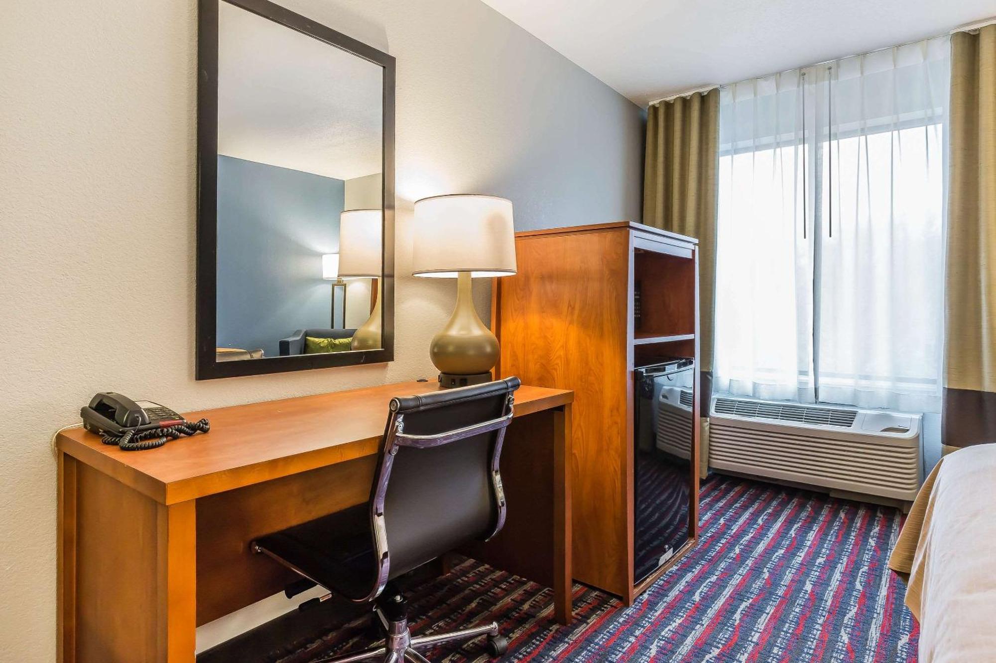 Comfort Inn Alton Near I-255 Bagian luar foto